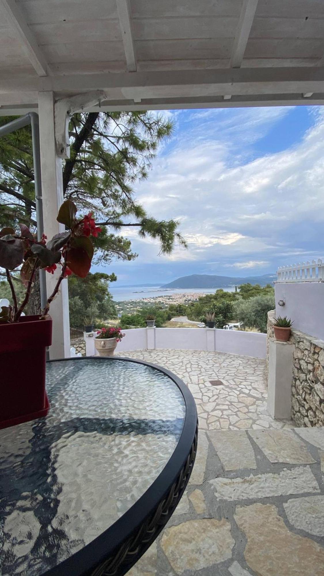 Eris Villa - Amazing View In Lefkada Frinion Экстерьер фото