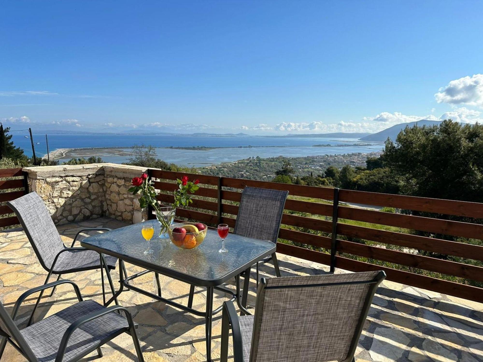 Eris Villa - Amazing View In Lefkada Frinion Экстерьер фото